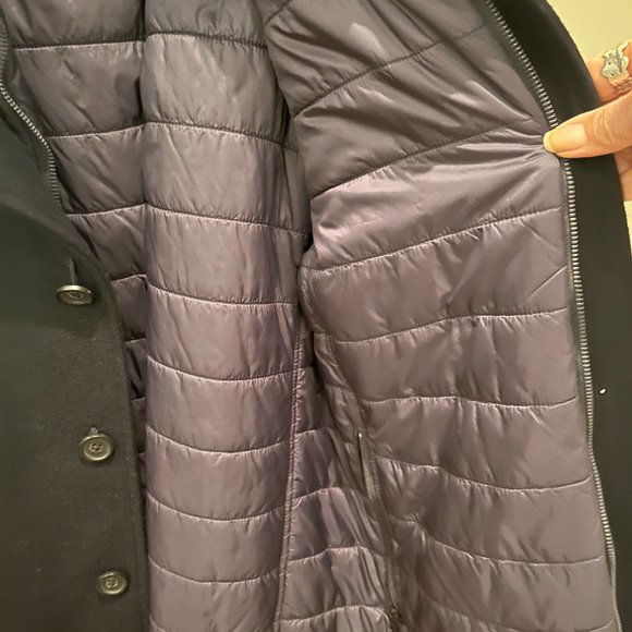 Cole Haan Wool Coat with zip out lining/coat - Picture 6 of 8